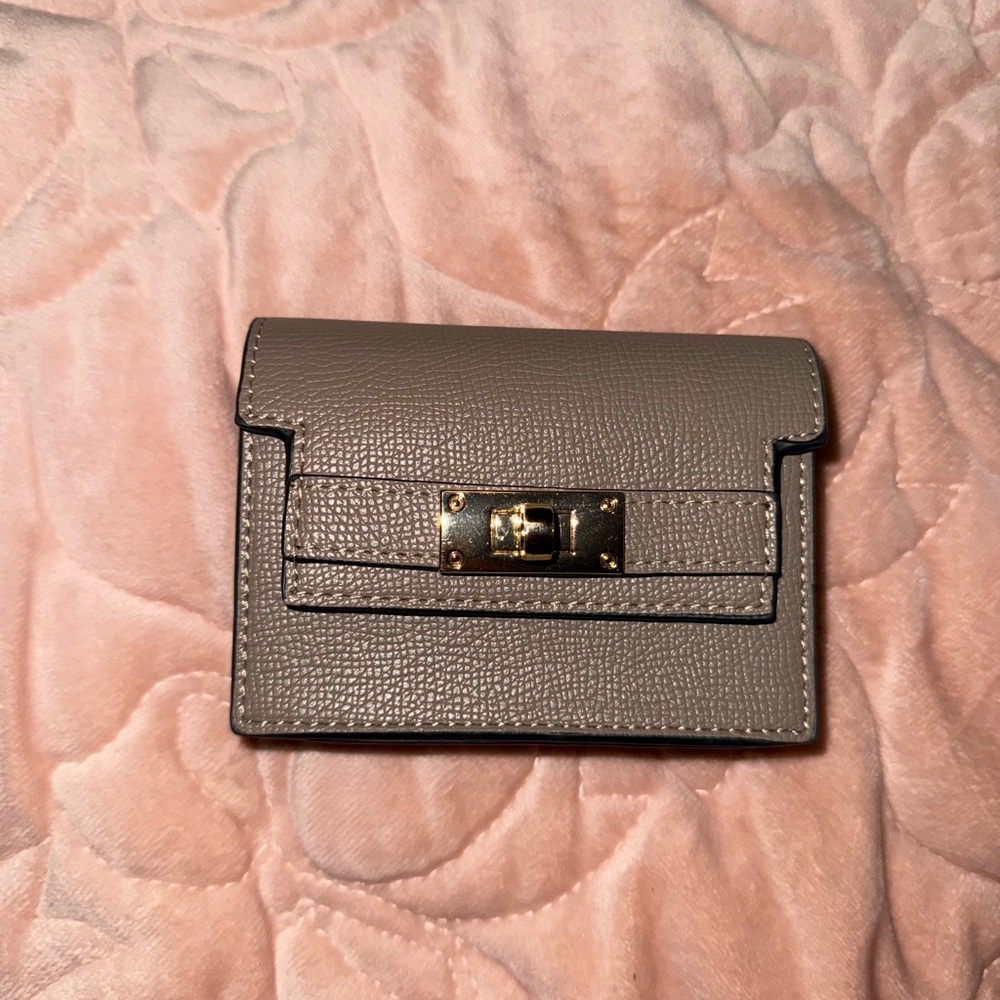 Elegant Gray Leather Women's Bag